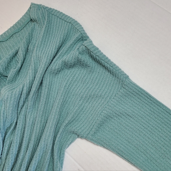 Thermal Knit Oversized Button Front Cardigan Sweater - Picture 7 of 13